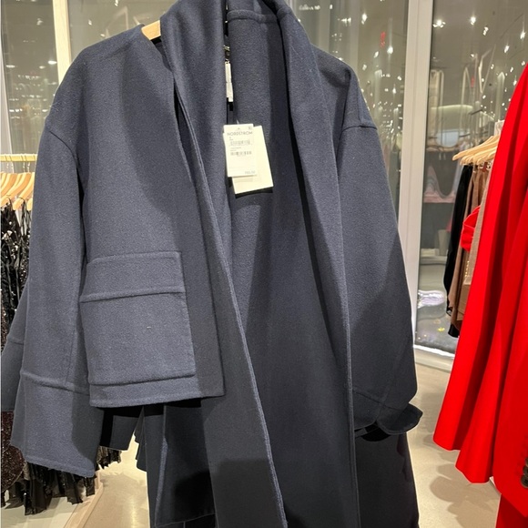 Double faced crop Jacket by House of Harlow 1960. Brown wool blend. Hip & sporty - Picture 11 of 11